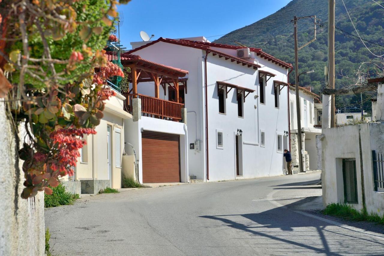 Plokamos House Villa Plokamiana Exterior photo